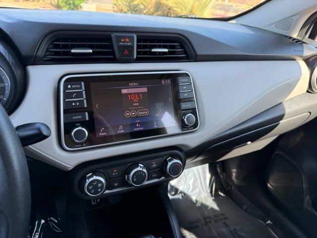 Used 2022 Nissan Versa SV FWD image 19