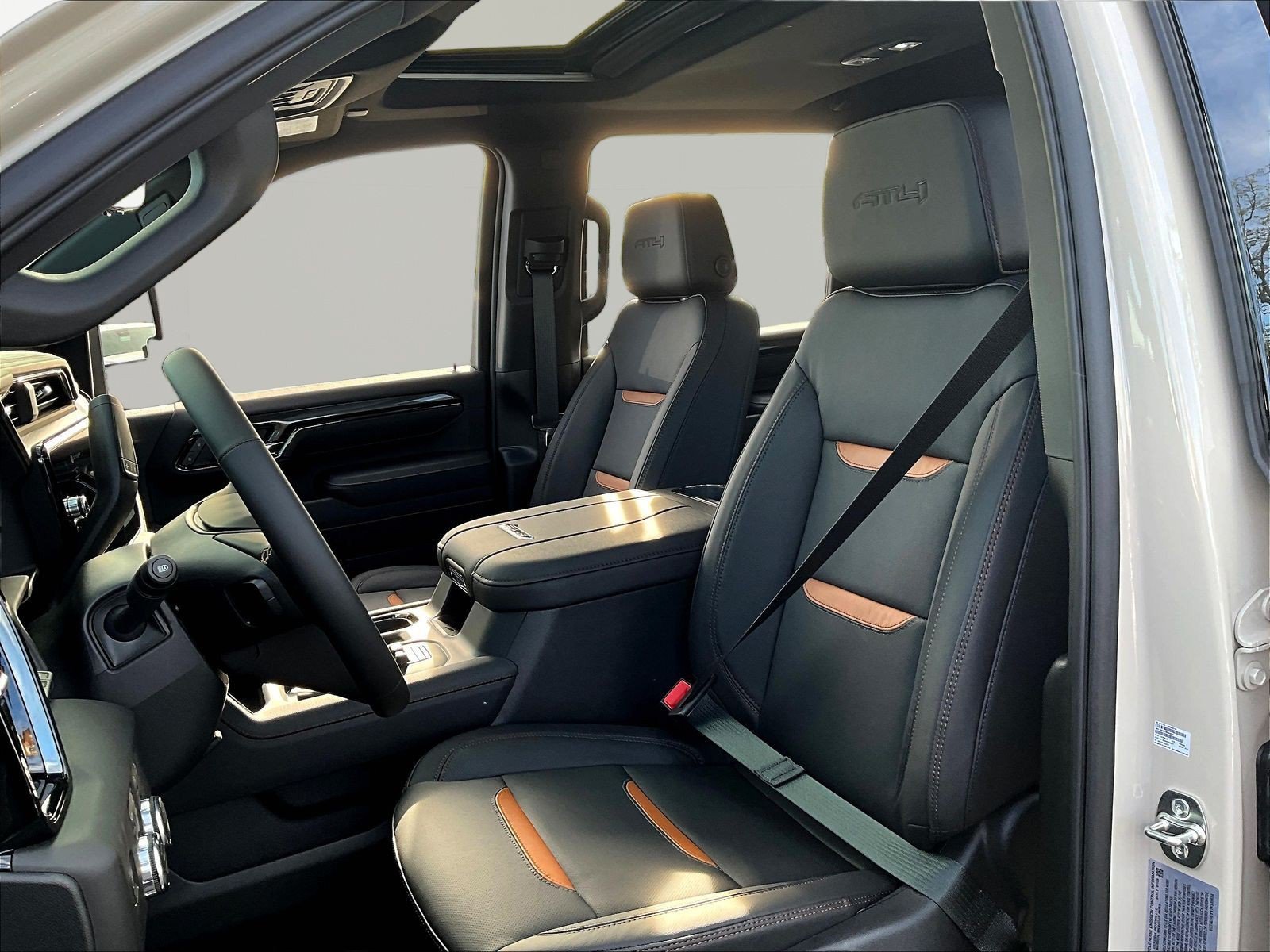 New 2026 GMC Sierra 3500 AT4 w/ AT4 Premium Plus Package AWD/4WD image 17