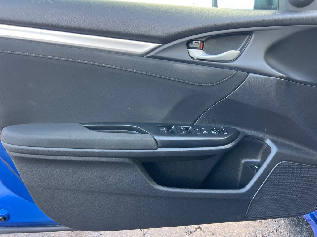 Used 2018 Honda Civic EX image 11