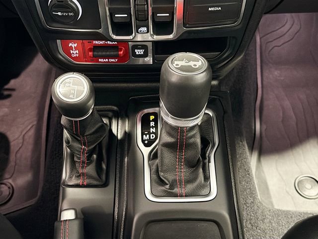 Used 2018 Jeep Wrangler Unlimited Rubicon image 16