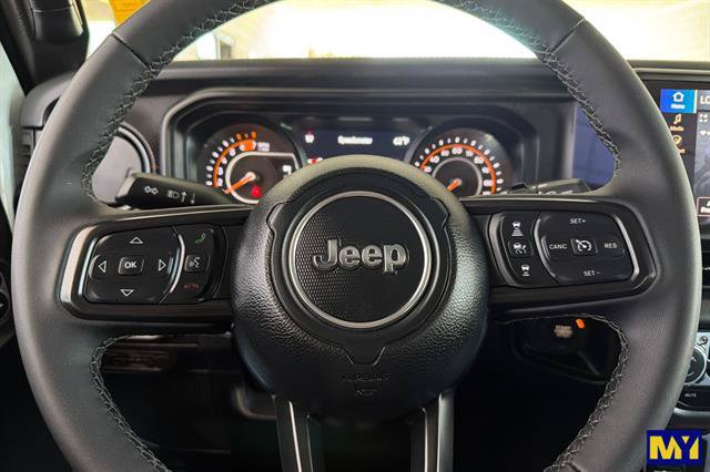 Used 2026 Jeep Wrangler Unlimited Rubicon AWD/4WD image 28