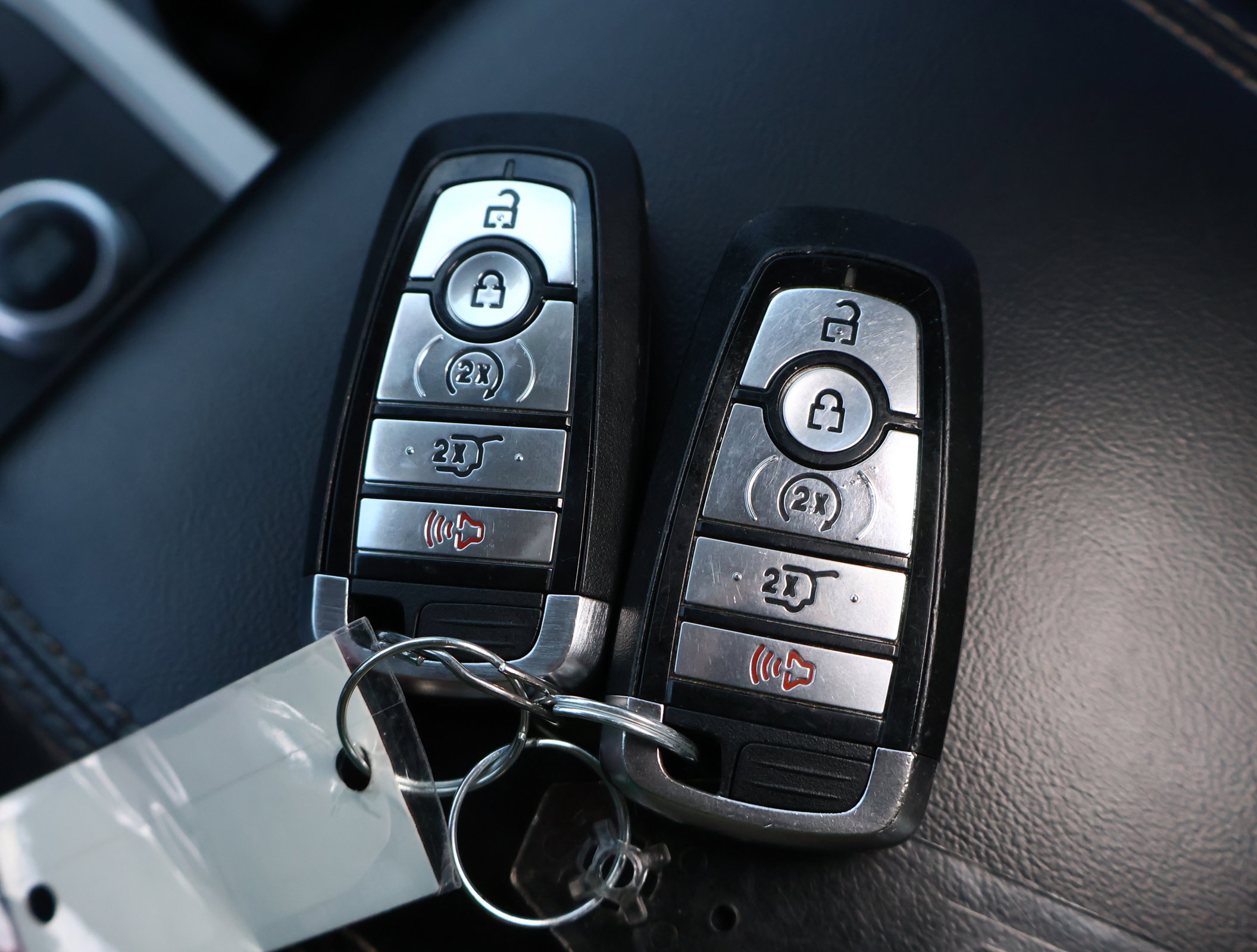 Used 2022 Ford Explorer Limited w/ Equipment Group 301A image 33