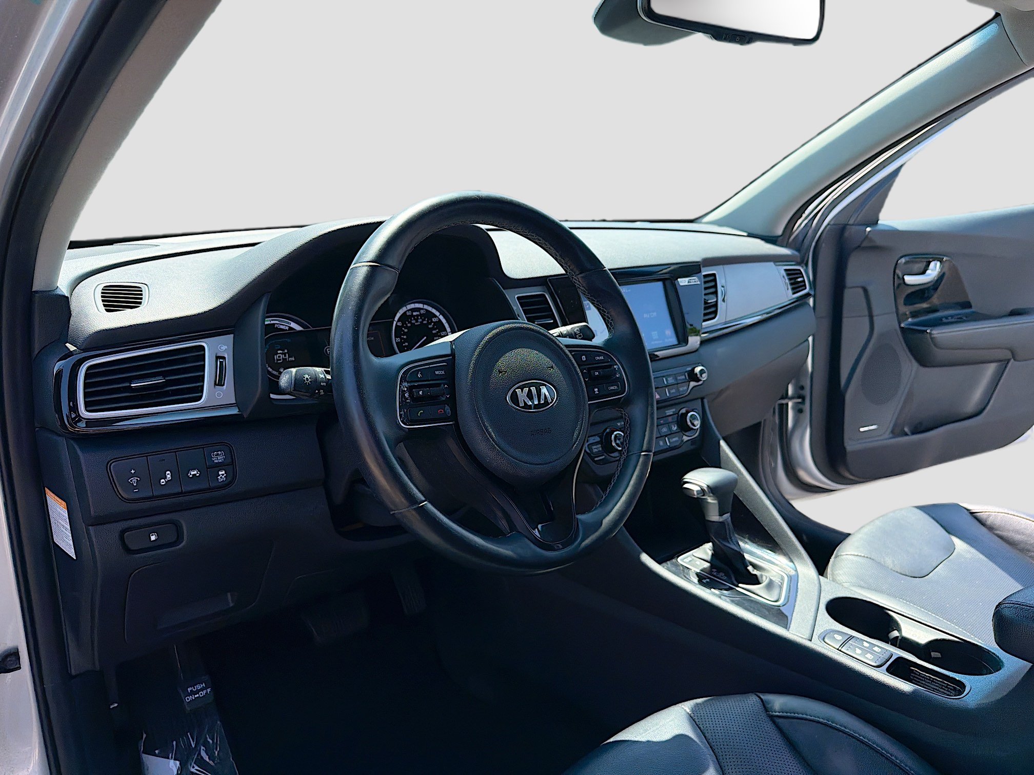 Used 2018 Kia Niro FWD image 4