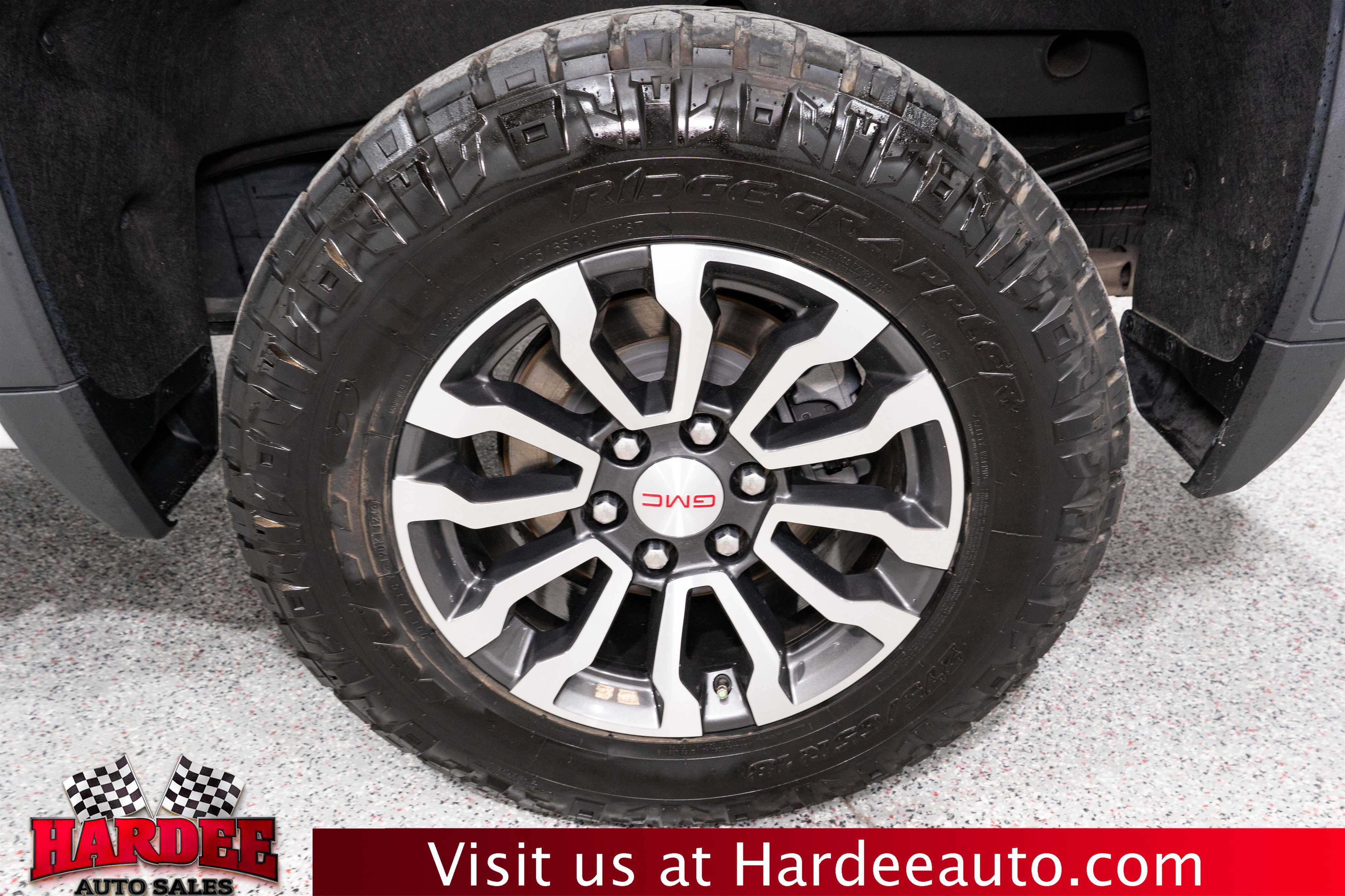 Used 2023 GMC Sierra 1500 AT4 AWD/4WD image 10