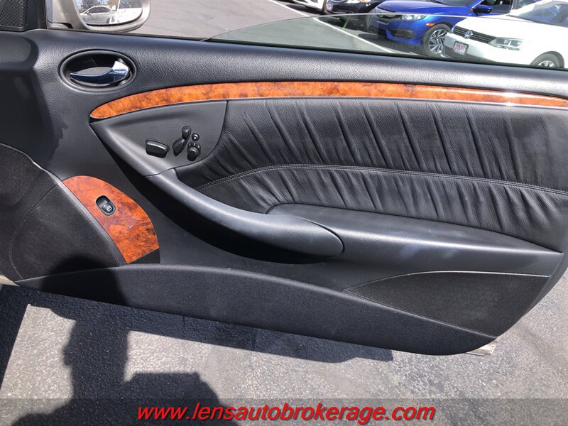 Used 2006 Mercedes-Benz CLK 500 Cabriolet image 21