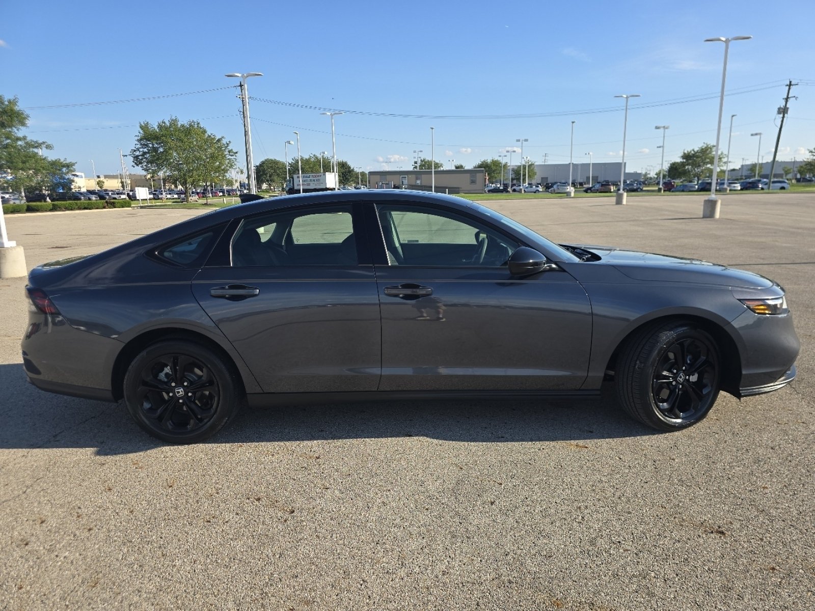 Used 2025 Honda Accord SE image 14