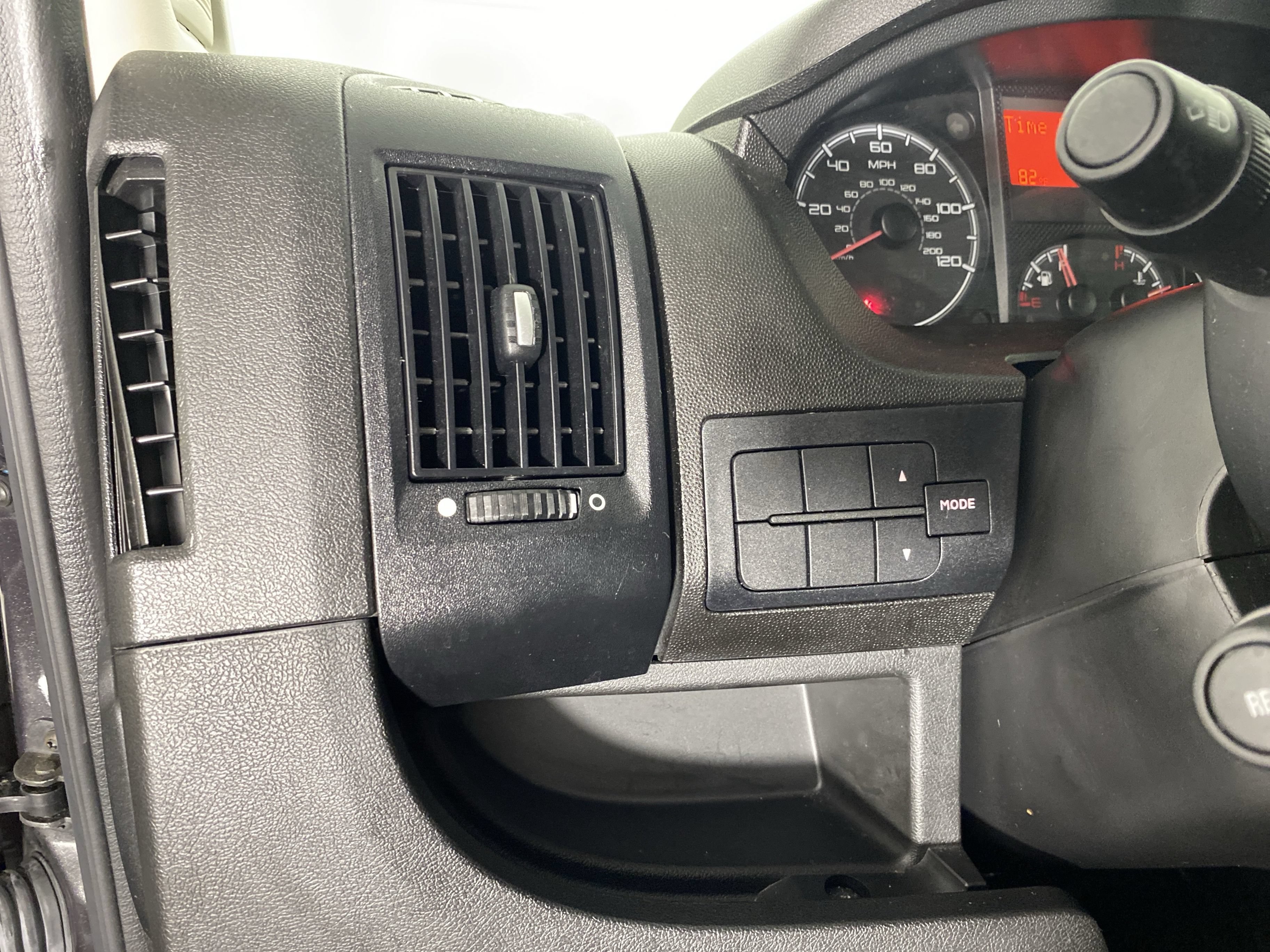 Used 2018 RAM ProMaster 1500 FWD image 22