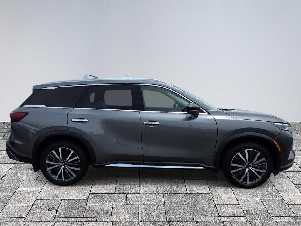 Used 2023 INFINITI QX60 Sensory w/ Vision Package AWD/4WD image 8