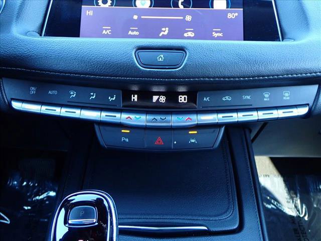 Used 2023 Cadillac XT4 Premium Luxury image 19