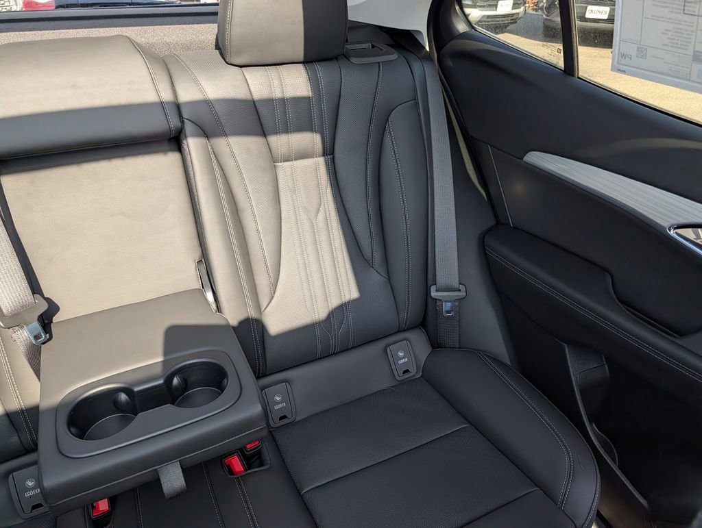 New 2026 Buick Envision Avenir image 34
