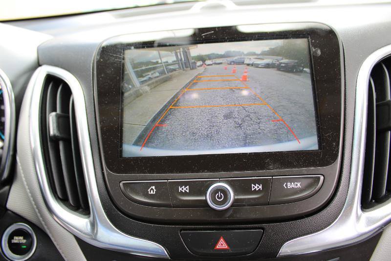 Used 2018 Chevrolet Equinox Premier FWD image 28