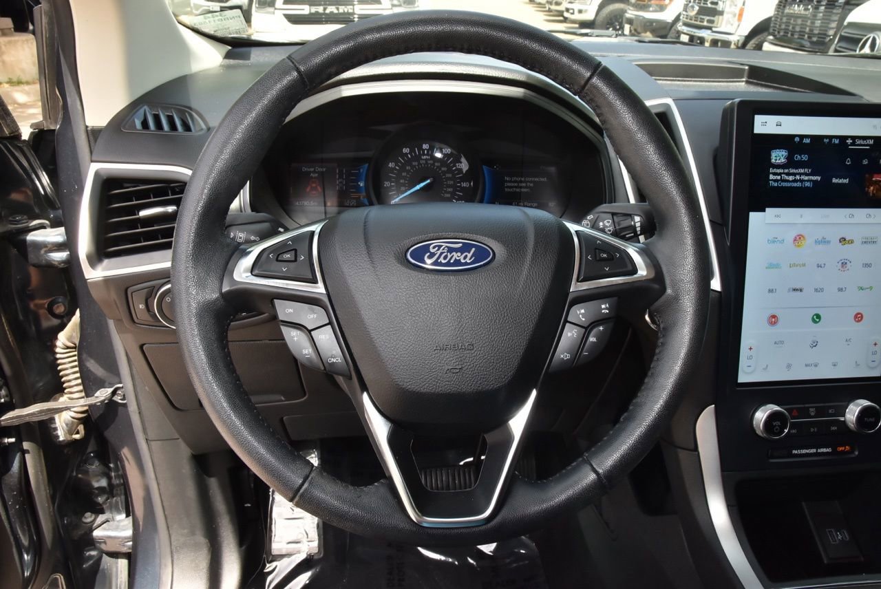 Certified 2022 Ford Edge SEL w/ Sport Appearance Package image 22