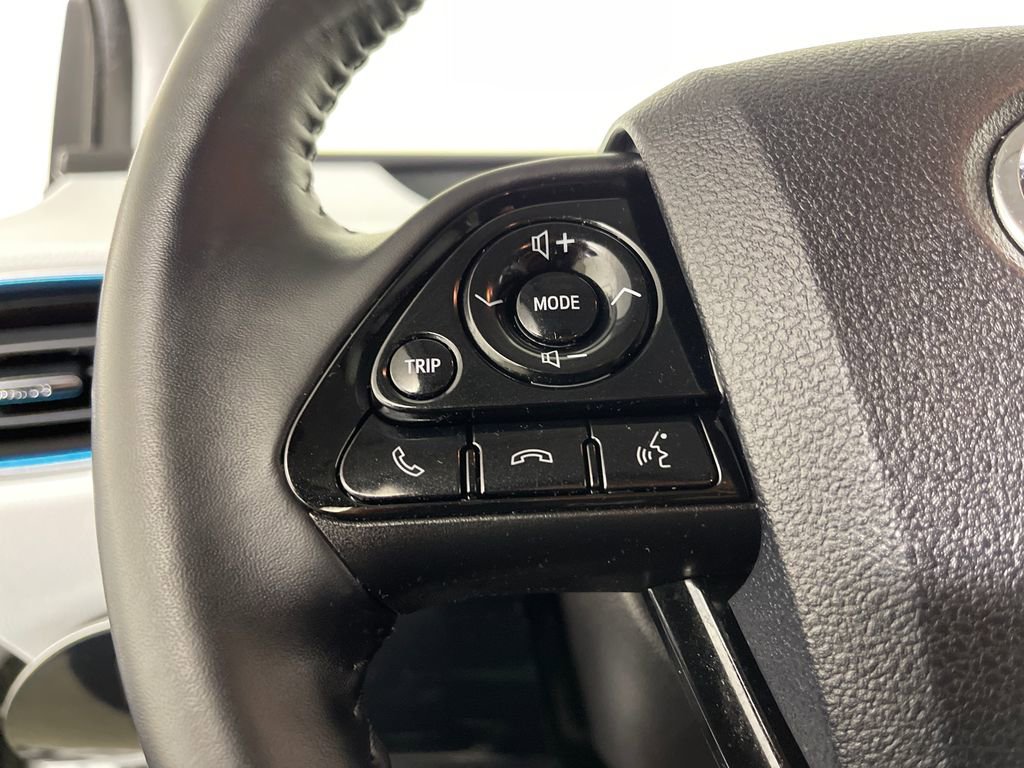 Certified 2021 Toyota Prius XLE w/ Carpet Mat Package (TMS) AWD/4WD image 28
