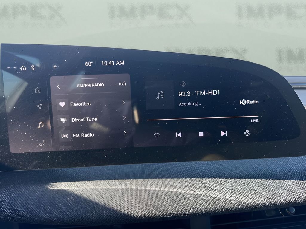 Used 2024 Lucid Air Touring image 18