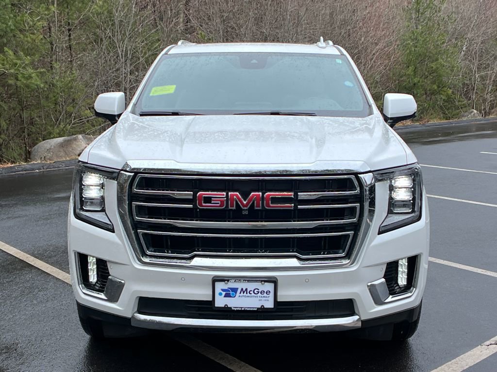 Used 2023 GMC Yukon XL SLT w/ SLT Premium Package image 8