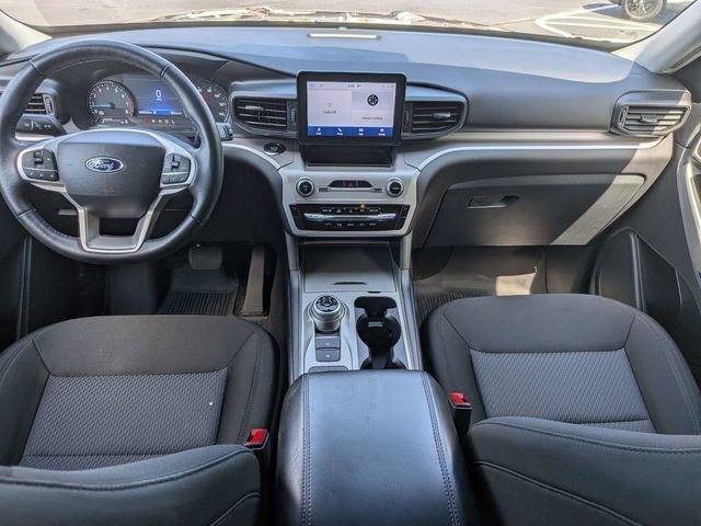 Used 2023 Ford Explorer XLT RWD image 6