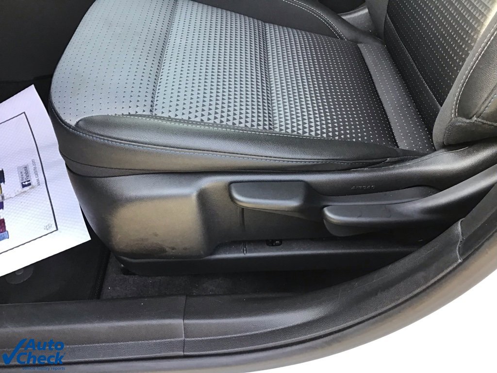 Used 2025 Chevrolet Trax LT image 25