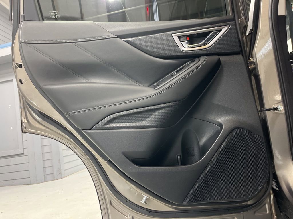 Used 2019 Subaru Forester Touring image 31