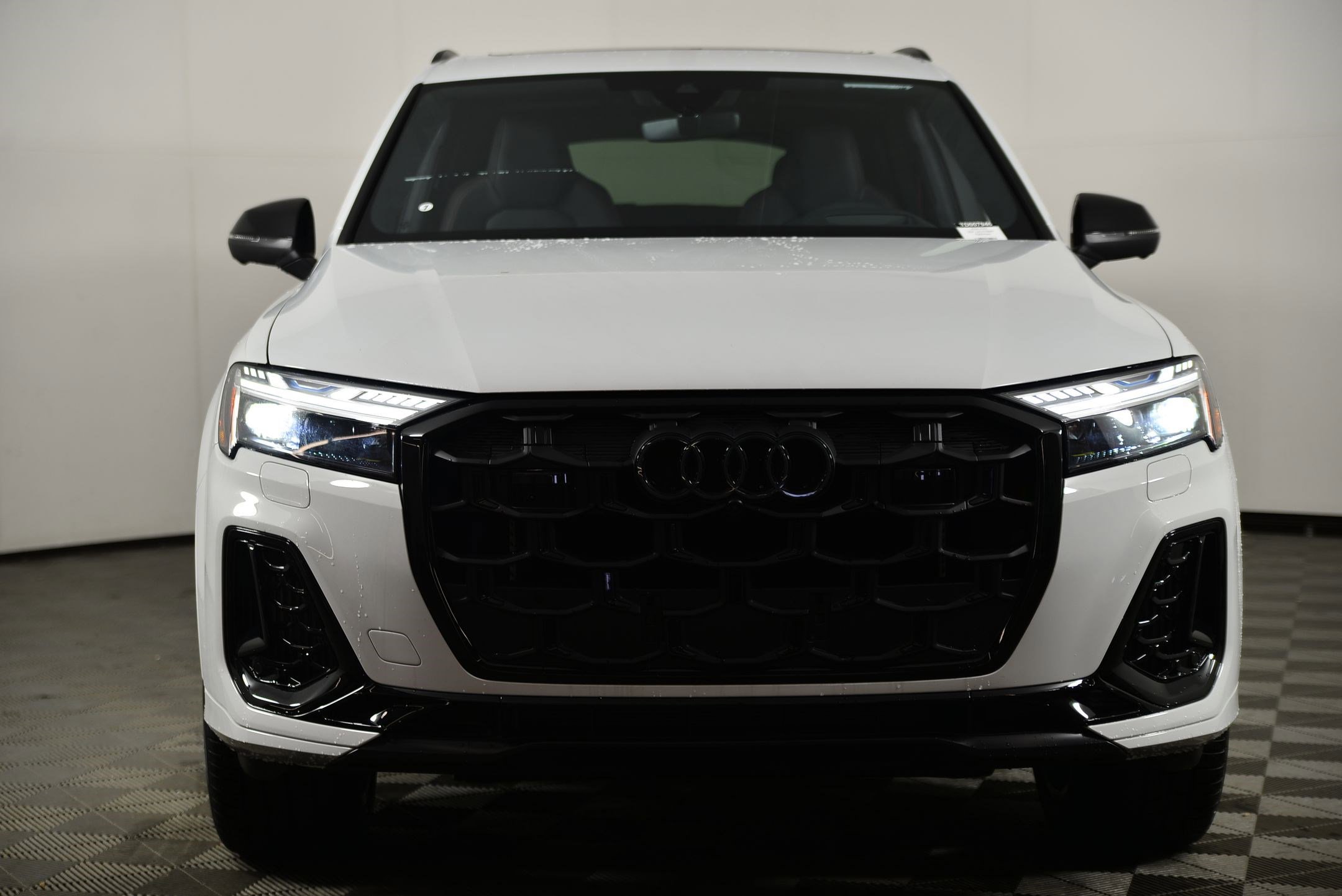 New 2026 Audi SQ7 Prestige AWD/4WD image 5