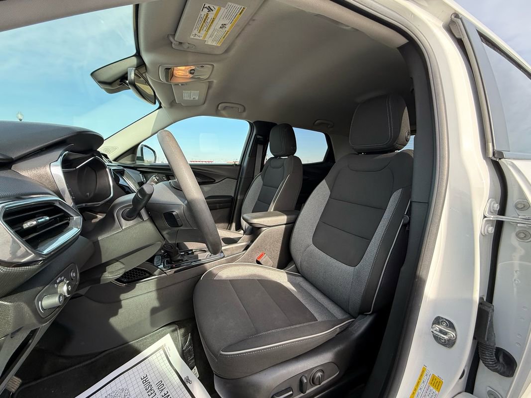 Used 2022 Chevrolet TrailBlazer LT w/ Convenience Package image 7