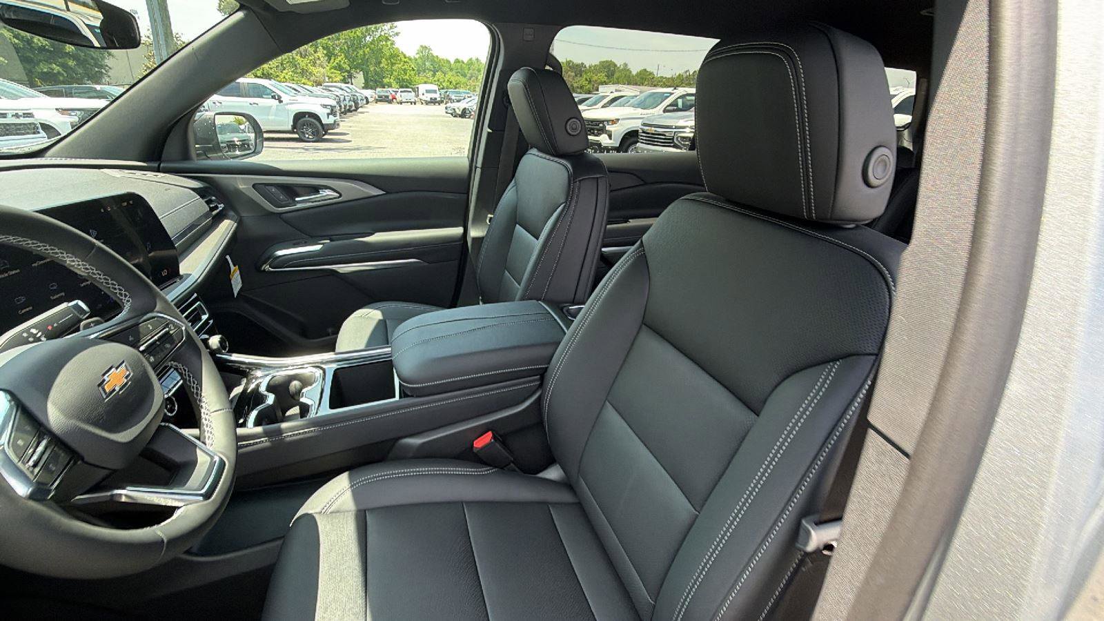 New 2026 Chevrolet Traverse LT AWD/4WD image 13