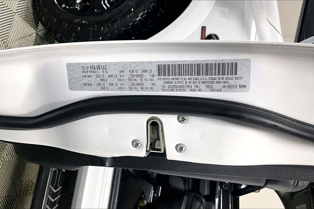 Used 2017 RAM 2500 Laramie w/ Sport Appearance Group image 31