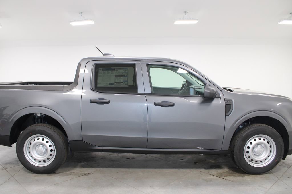 New 2026 Ford Maverick XL image 11