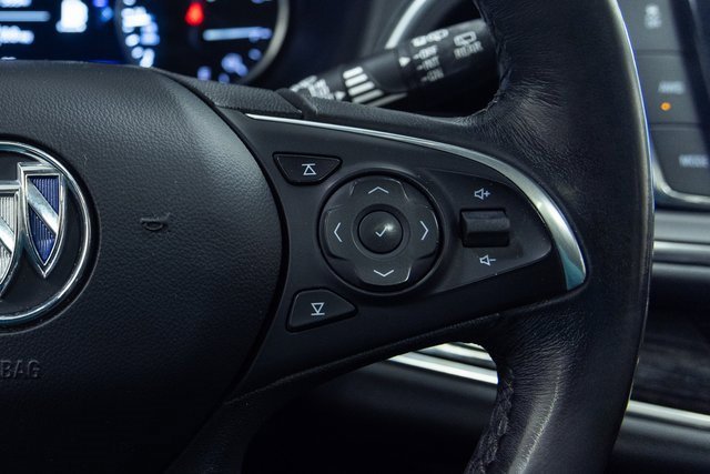 Used 2020 Buick Enclave Avenir w/ Avenir Technology Package image 16