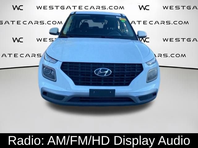Used 2021 Hyundai Venue SE image 4