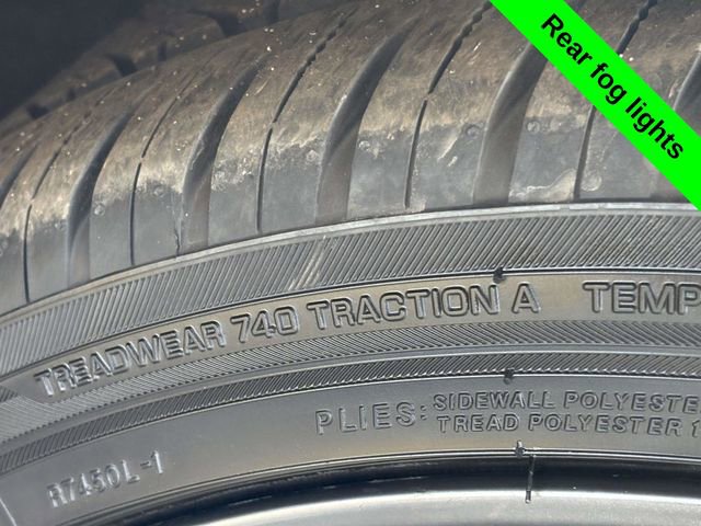 Used 2017 Alfa Romeo Giulia Ti w/ TI 19" Sport Package image 33