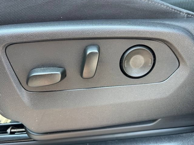 Used 2026 Chevrolet Silverado 1500 RST AWD/4WD image 29
