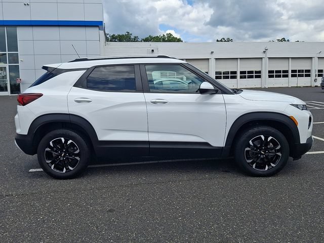 Certified 2021 Chevrolet TrailBlazer LT w/ Driver Confidence Package AWD/4WD image 7