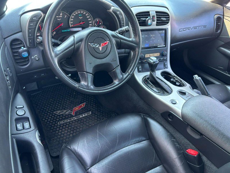 Used 2005 Chevrolet Corvette Coupe w/ Preferred Equipment Group RWD image 12