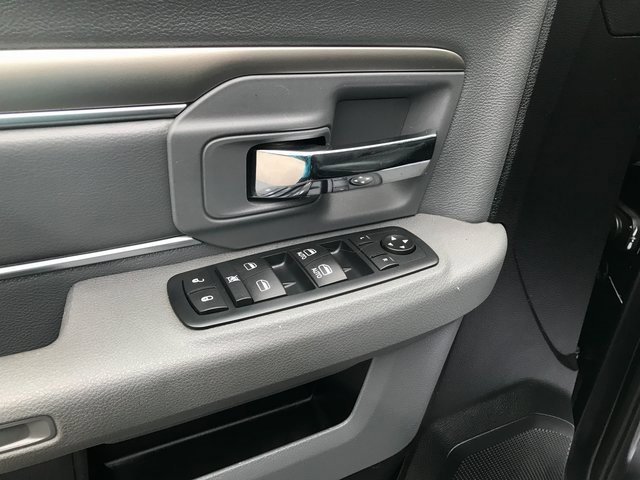 Used 2016 RAM 1500 Big Horn image 7