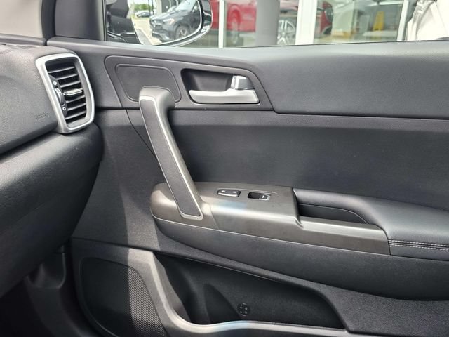 Used 2020 Kia Sportage LX w/ LX Popular Package FWD image 22