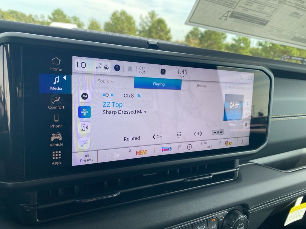 Used 2025 Jeep Gladiator High Tide image 23