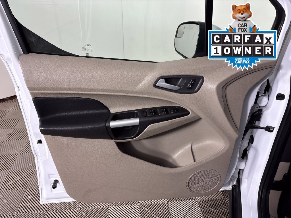 Used 2015 Ford Transit Connect Titanium FWD image 16
