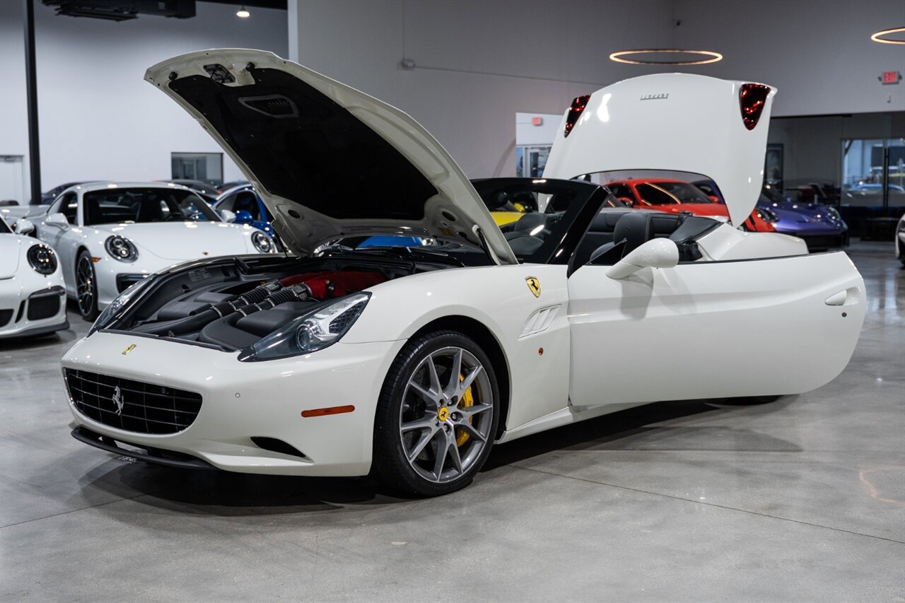 Used 2014 Ferrari California image 37