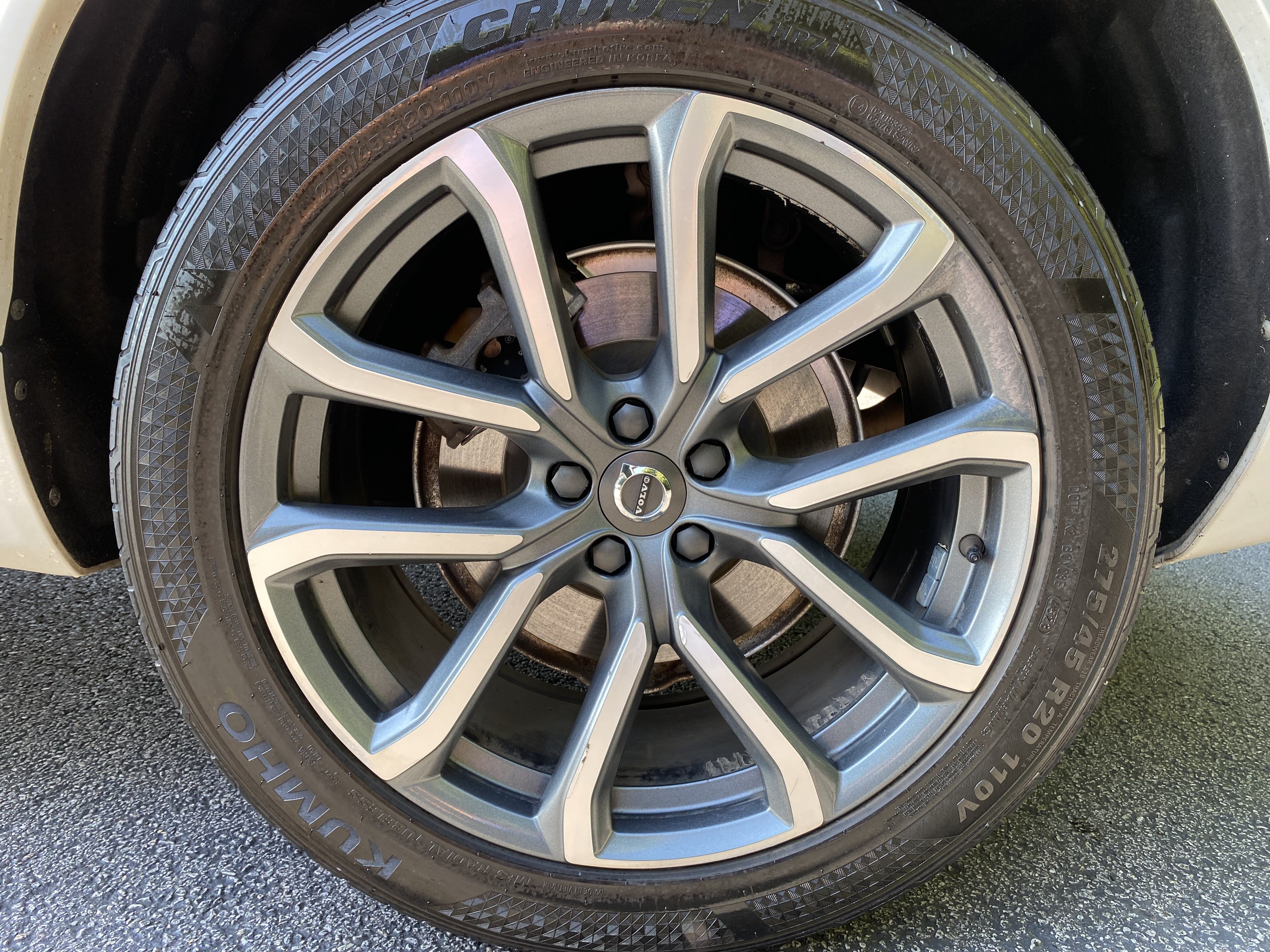 Used 2018 Volvo XC90 T6 Momentum w/ Convenience Package AWD/4WD image 42