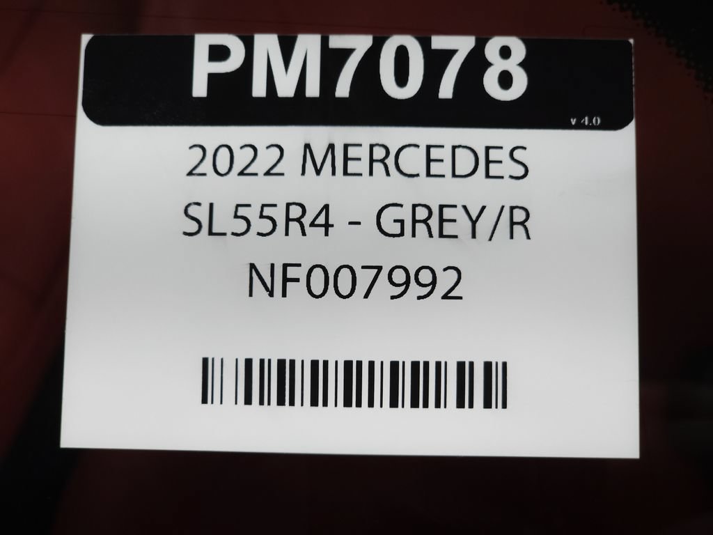 Used 2022 Mercedes-Benz SL 55 AMG 4MATIC w/ Driver Assistance Package image 43