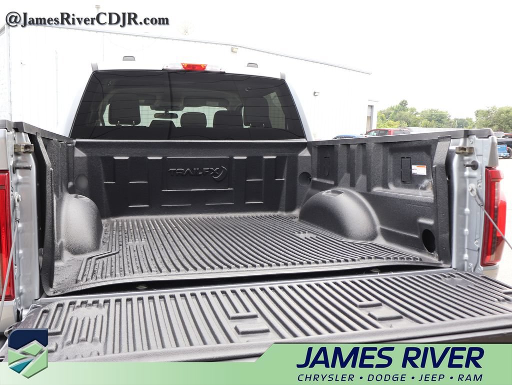 Used 2025 Ford F150 XLT w/ Equipment Group 301A Standard AWD/4WD image 15
