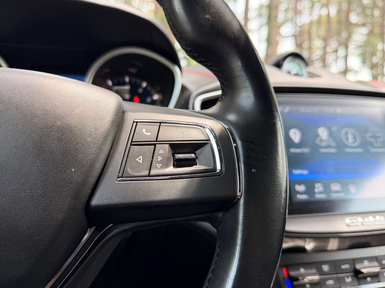 Used 2020 Maserati Ghibli S Q4 AWD/4WD image 24