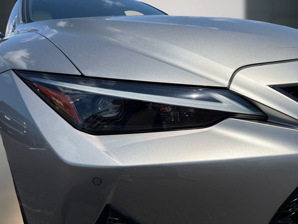 Used 2021 Lexus IS 350 F Sport w/ Navigation Package RWD image 11