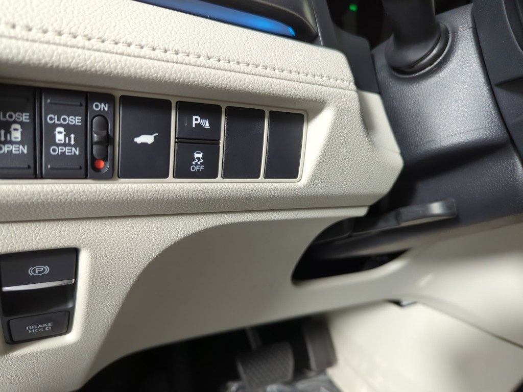 New 2026 Honda Odyssey Touring image 22