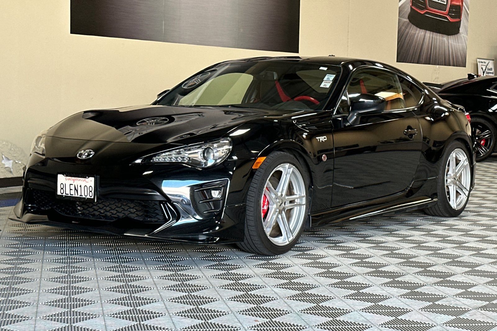 Used 2019 Toyota 86 image 8