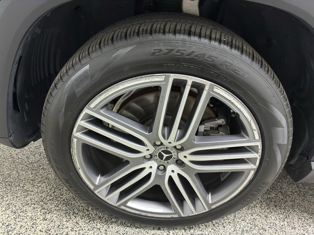 Used 2022 Mercedes-Benz GLS 450 4MATIC image 16