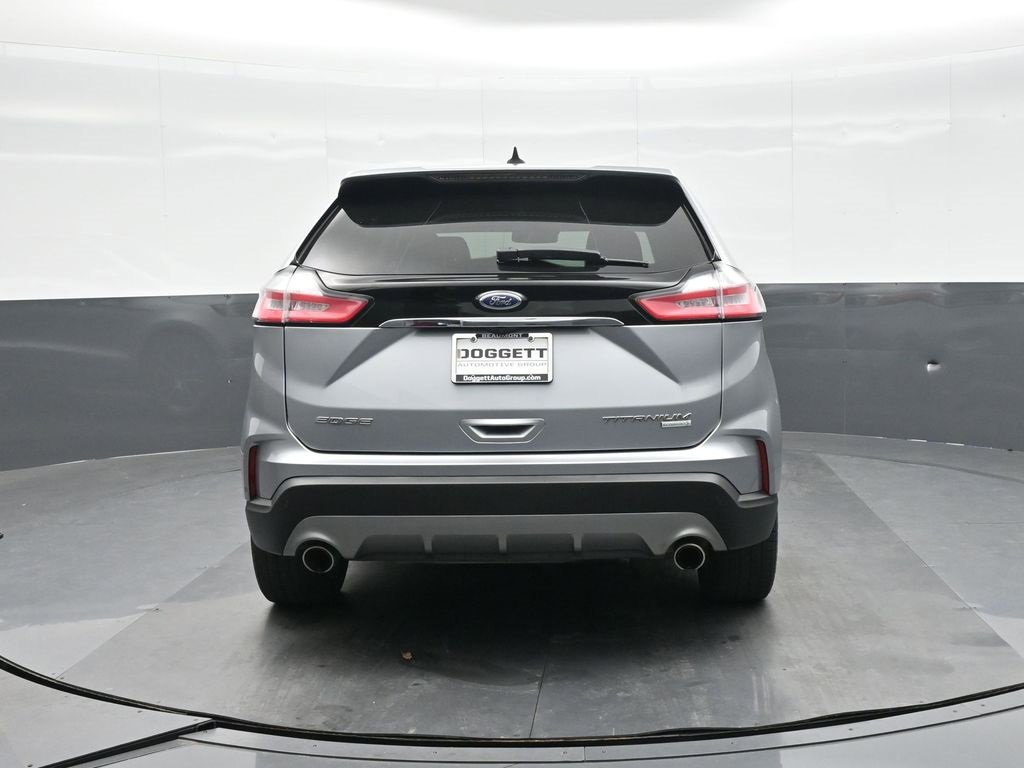 Used 2020 Ford Edge Titanium image 5