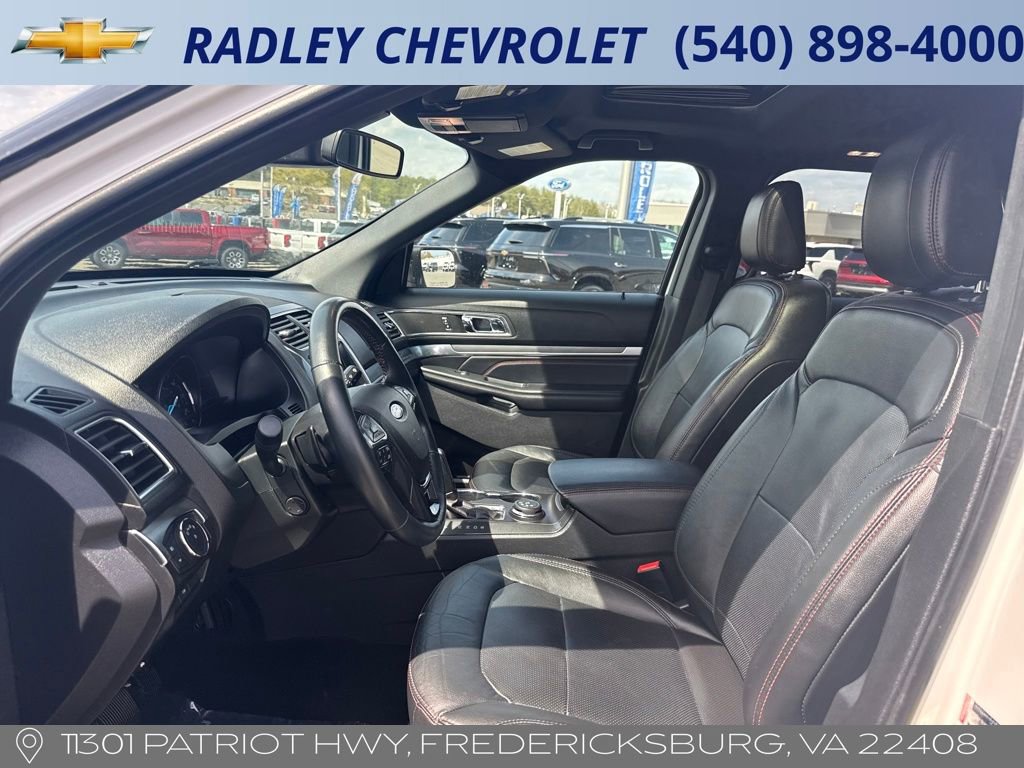 Used 2019 Ford Explorer Sport w/ Equipment Group 401A image 3