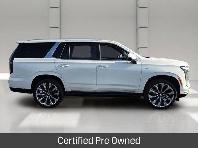 Used 2025 Cadillac Escalade Premium Luxury Platinum AWD/4WD image 6