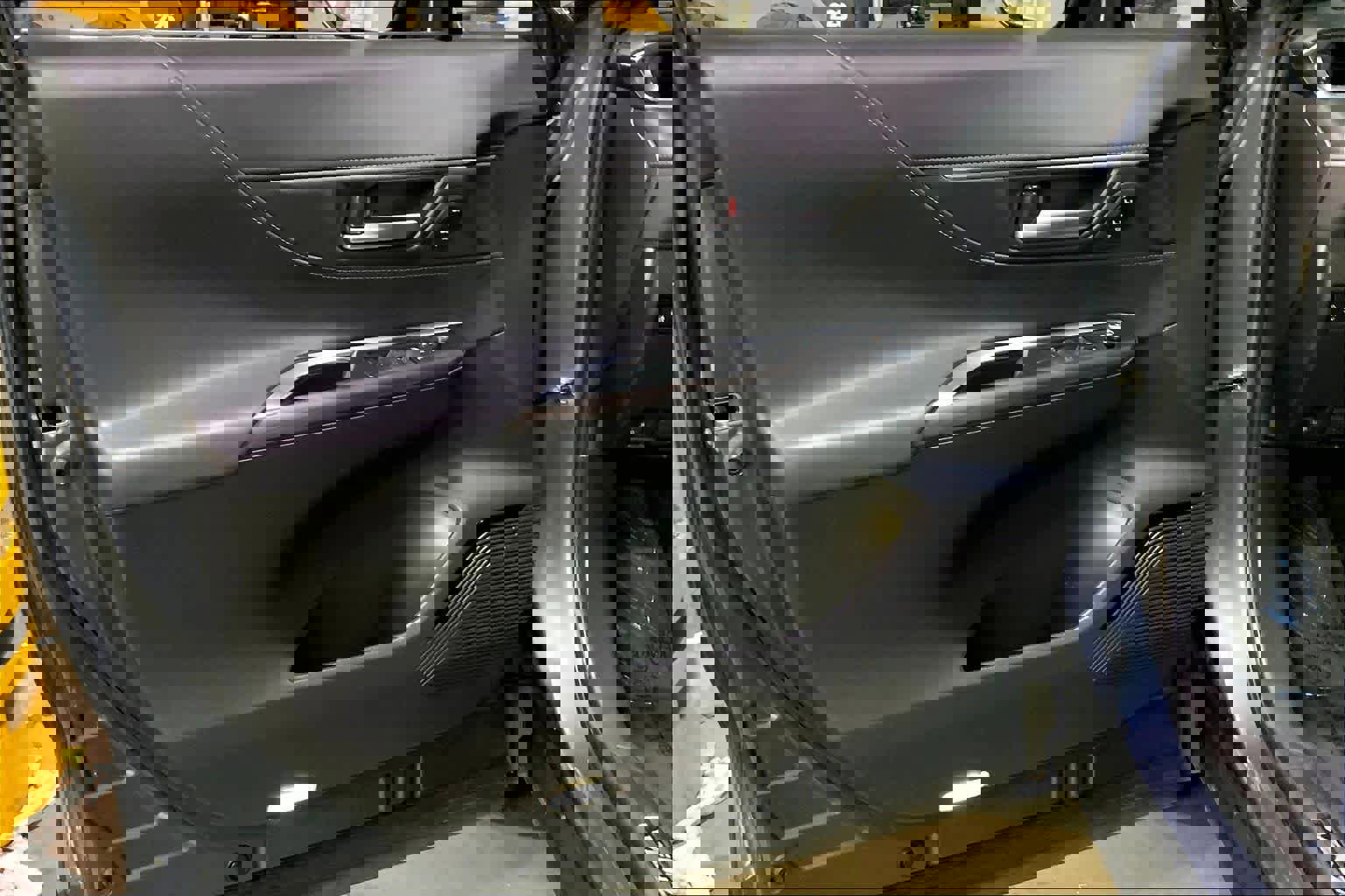 Used 2023 Toyota Venza XLE image 21